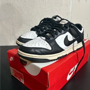 Nike Dunk Low Retro White and Black